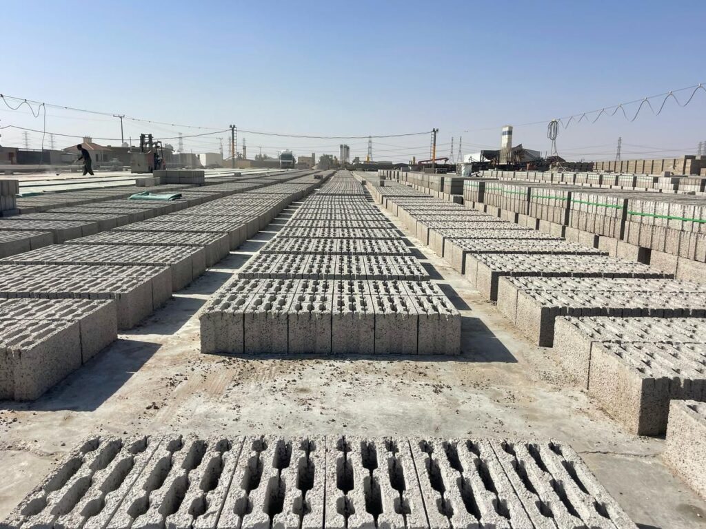 سوق مواد البناء الرياض